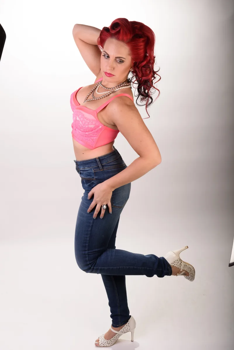 Cassie Shoot 21232.jpg