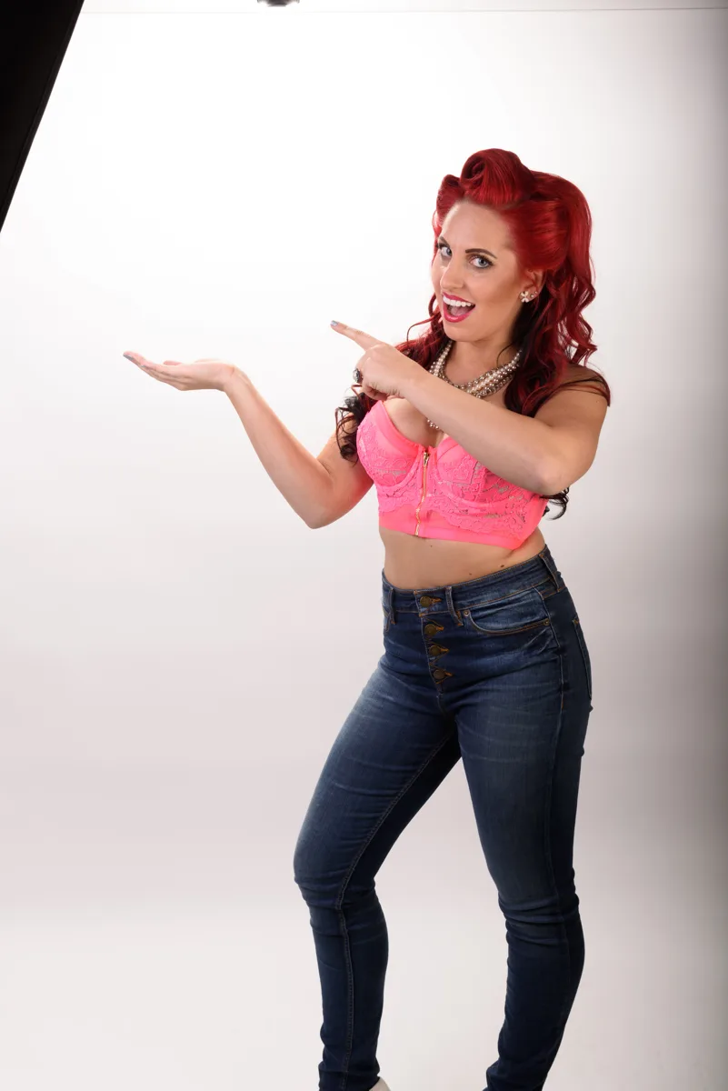 Cassie Shoot 21295.jpg