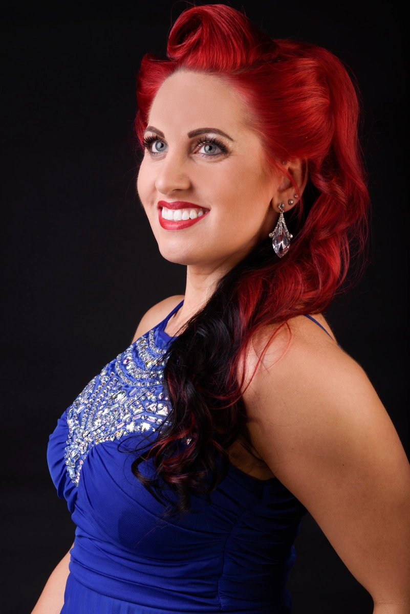Cassie Shoot 20976-Edit.jpg